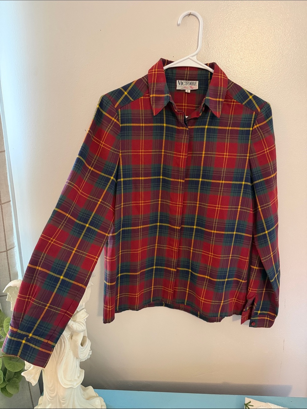 Vintage Victoire Red Plaid Button-Up Womens Shirt